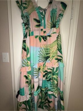 entro Tropical Leaf Print Maxi Dress in Green & Pink